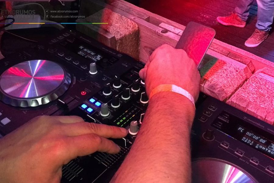 20º aniversário de Dj Izzi Lopez